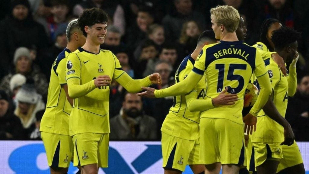 NBA：雄鹿再取关键胜利 字母哥率队登榜首