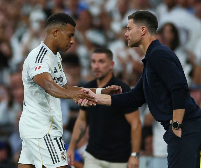 国足球新希望！16岁小将两度戴帽U16国足，如今直接进亚冠大名单！