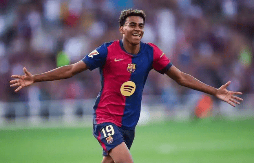 中国-西班牙商务论坛在成都举行，中足联理事长李克敏参加活动并发言