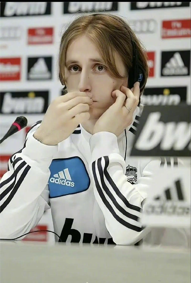 熊猫杯U22国足2-0力克韩国U22，拜合拉木双响+写意脚后跟破门